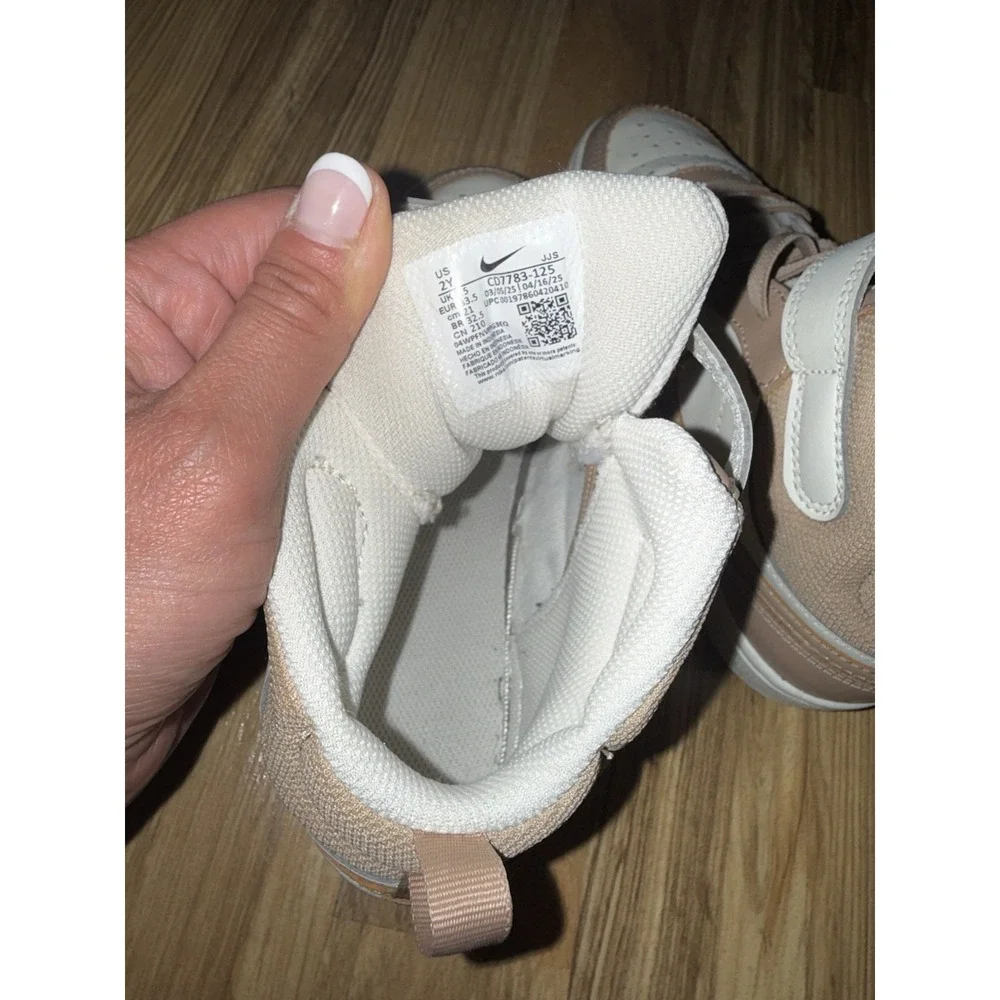 Nike Court Borough Mid 2 Youth Kids Shoes Size 2Y 2 Tan Off‎ White